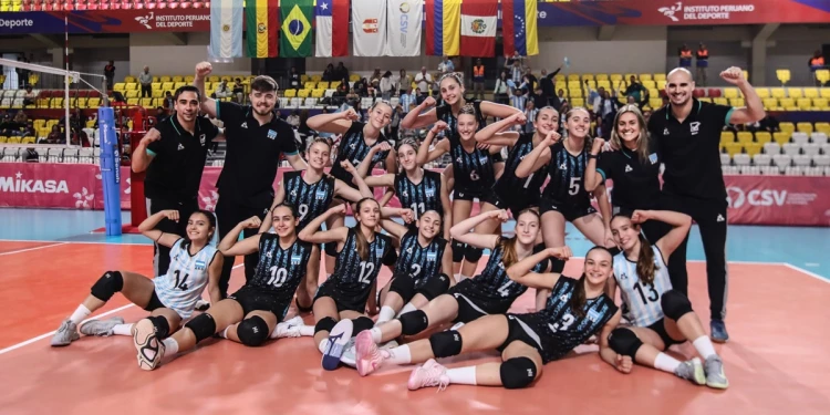 Las Panteritas U19 y U21 jugaron muy buenos mundiales dando buenas chances al futuro del voley femenino (Foto: FEVA).&nbsp;