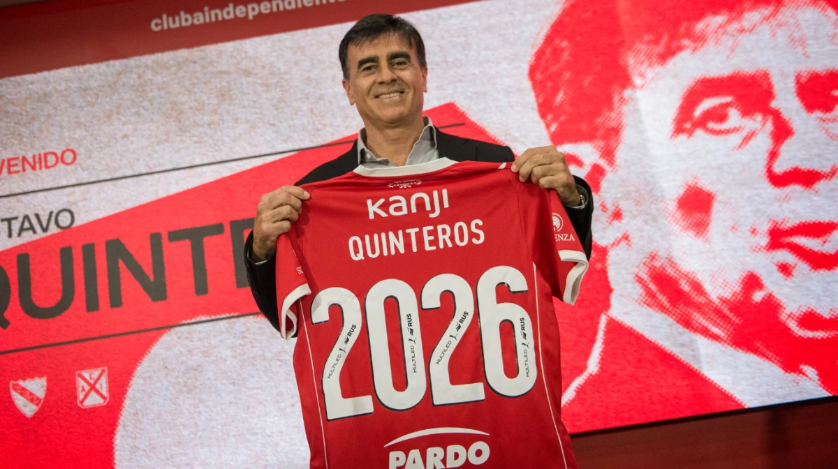Foto: Gustavo &nbsp;Quinteros se ilusiona con un prolífico 2026 para Independiente.