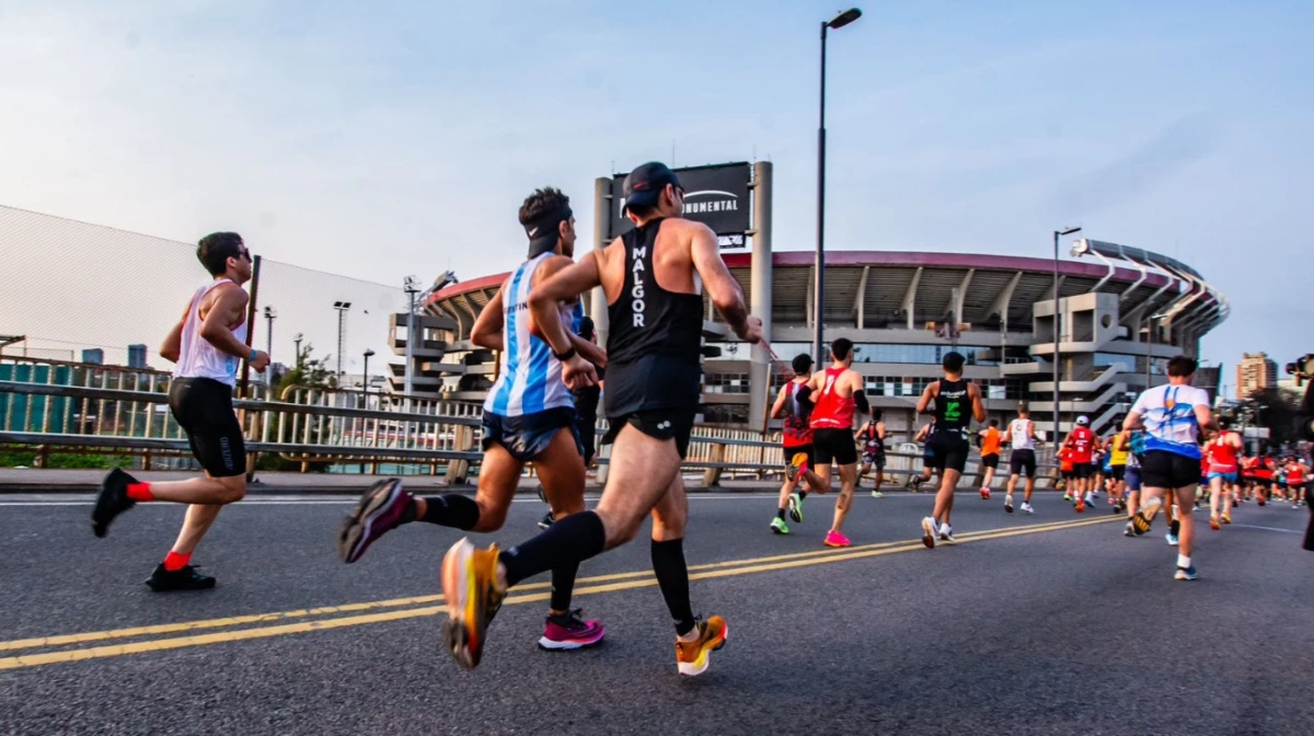 Más de 15 mil corredores tomarán parte de la Maratón Internacional de la Ciudad (Foto: Prensa GCBA).