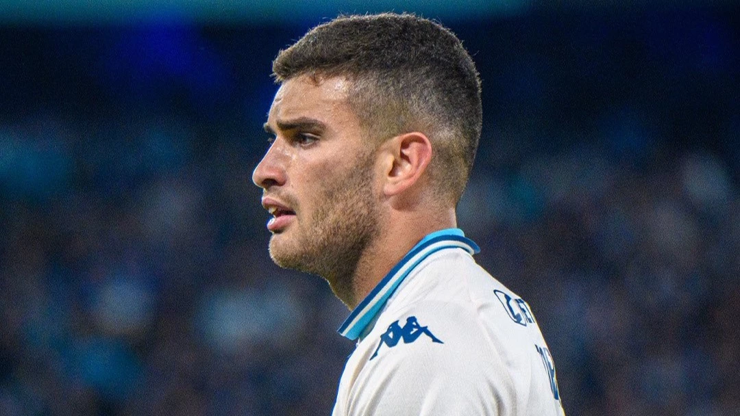 Elias Torres estará afuera de los campos de juego entre seis y ocho meses. Foto: @RacingClub