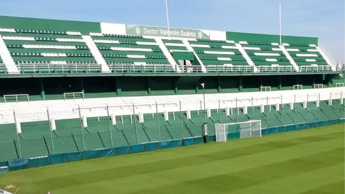 Foto: La tribuna &nbsp;Valentín Suárez (bandeja superior) en la que se repartirán los 6.000 hinchas de Racing en cancha de Banfield.