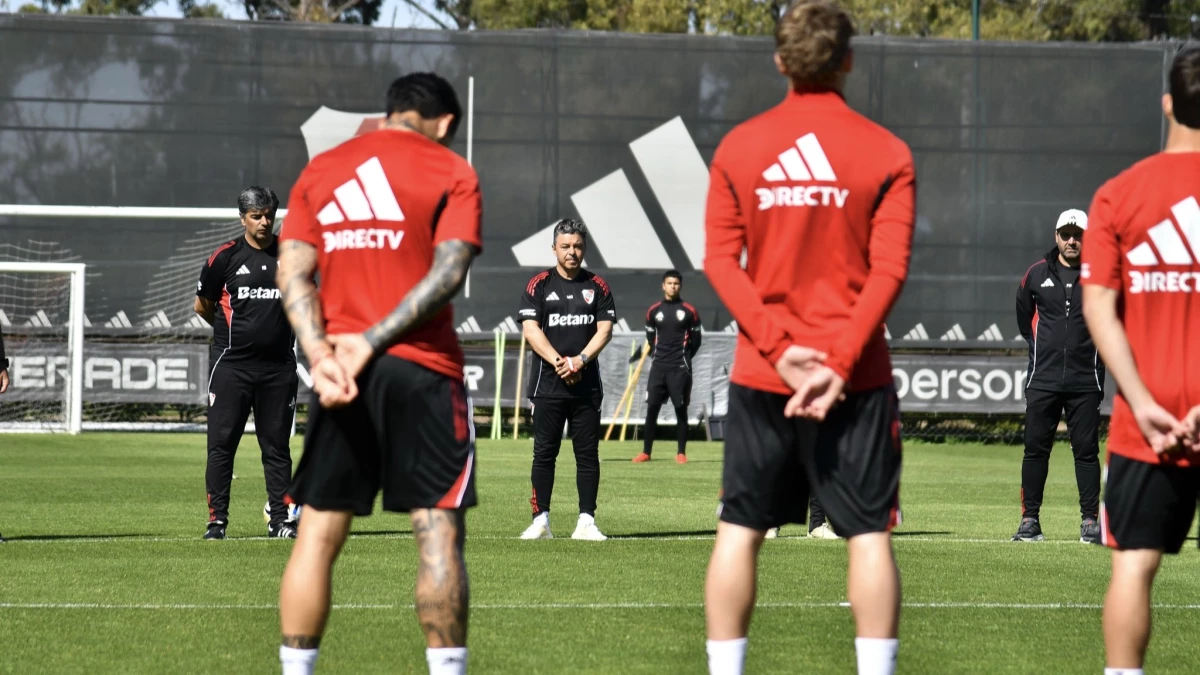 Foto: Prensa River. Marcelo Gallardo guardaba un afecto especial con Miguel Russo a quien enfrentó como entrenador.