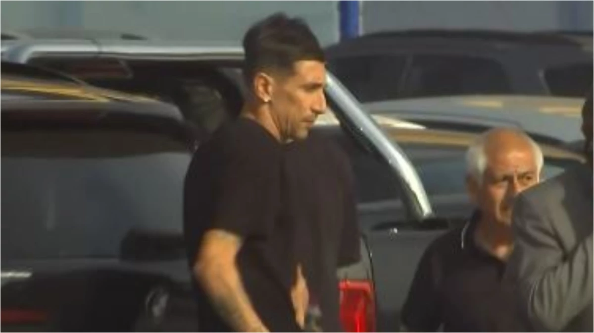 Di María, con la delegacion de Rosario Central en la Bombonera para el último adios a Miguel Angel Russo | Foto: Captura TyC Sports