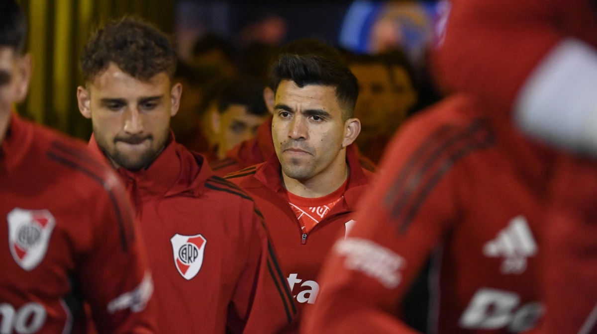 Foto: Marcos Acuña deberá cuidarse ante Gimnasia de que no lo amonesten para no perderse el Superclásico.