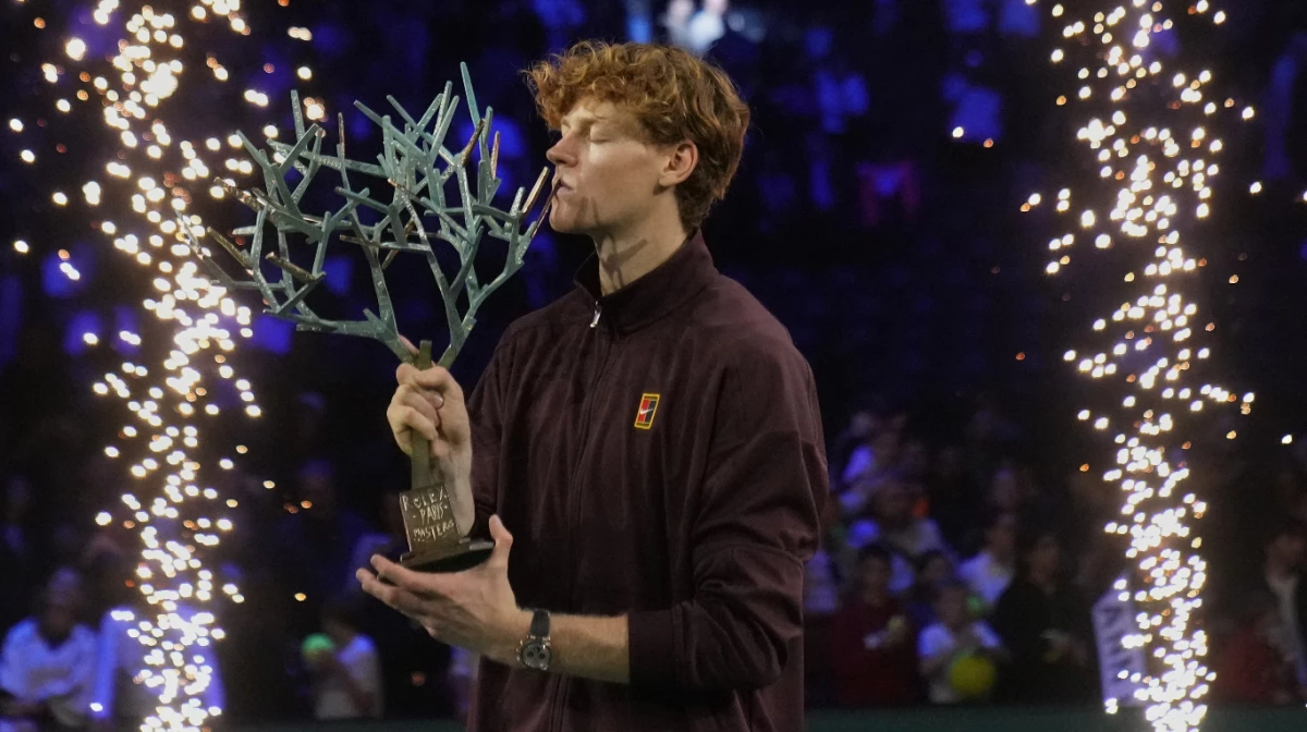 Sinner se coronó en París y recuperó el N°1 del ranking (Foto: ATPTour_ES).