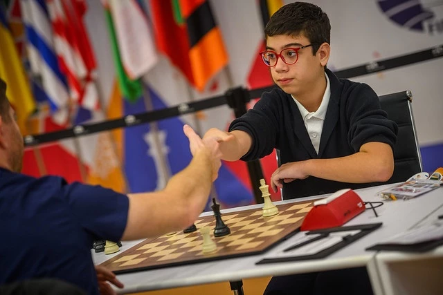 Foto: Prensa Mundial FIDE. El argentino Oro dividió el punto ante el GM croata Brkic