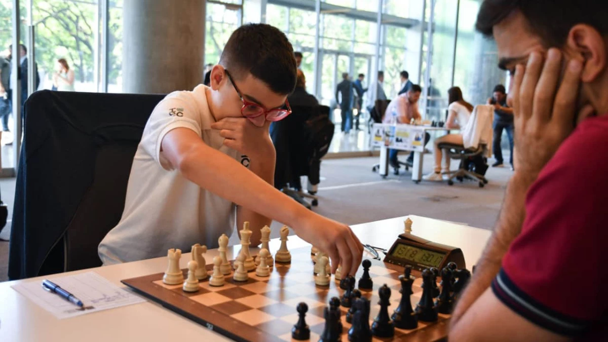 Foto: Camila Godoy. El argentino Faustino Oro estará en Qatar en el Mundial de Ajedrez Rápido & Blitz