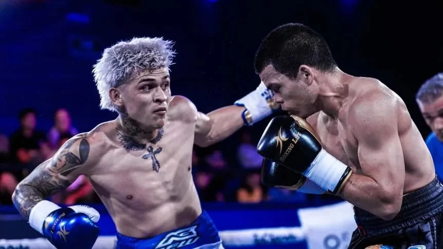 El tucumano le ganó al venezolano Arias (Foto: X@BoxeoDePrimera).