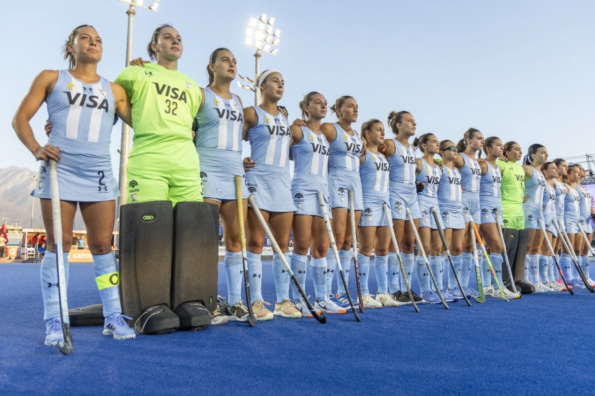 Foto: Prensa CAH. Victoria contundente de Las Leoncitas en el comienzo del Mundial Junior de hockey sobre césped femenino en Chile
