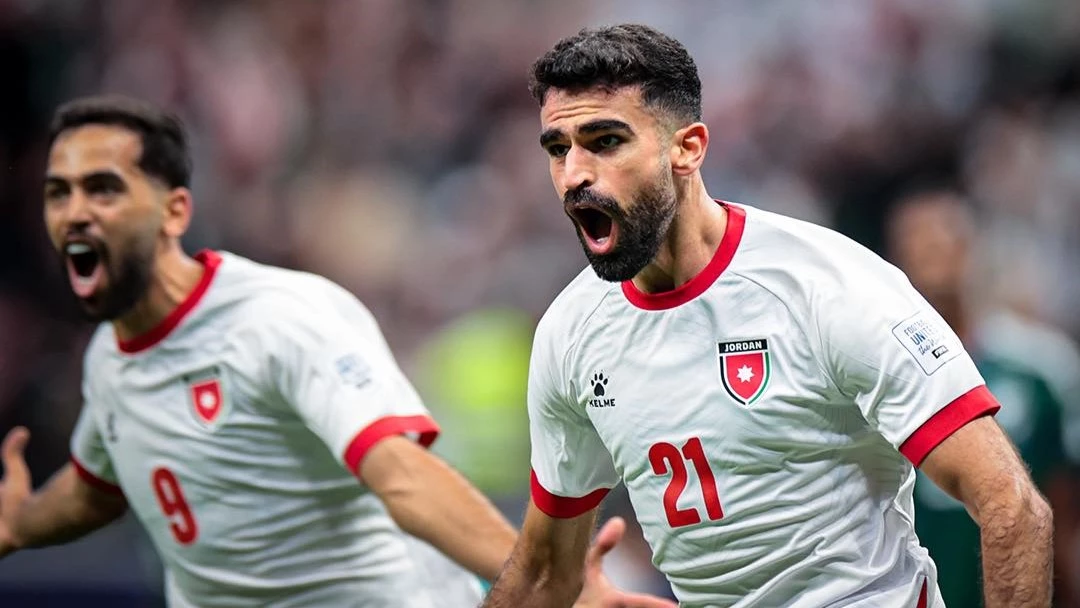 Foto: Nizar Al Rashdan celebra el gol del pase de Jordania a la final de la Copa Árabe.