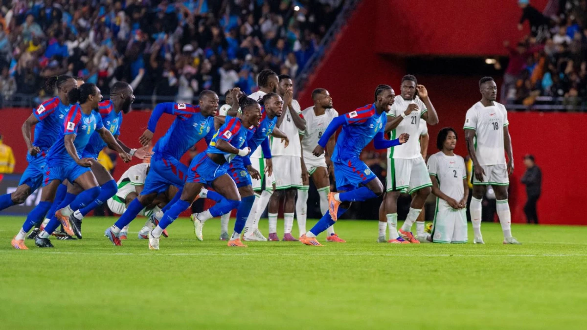 Foto: Jugadores de Congo festejan el triunfo por penales sobre Nigeria en la repesca de las eliminatorias africanas &nbsp;