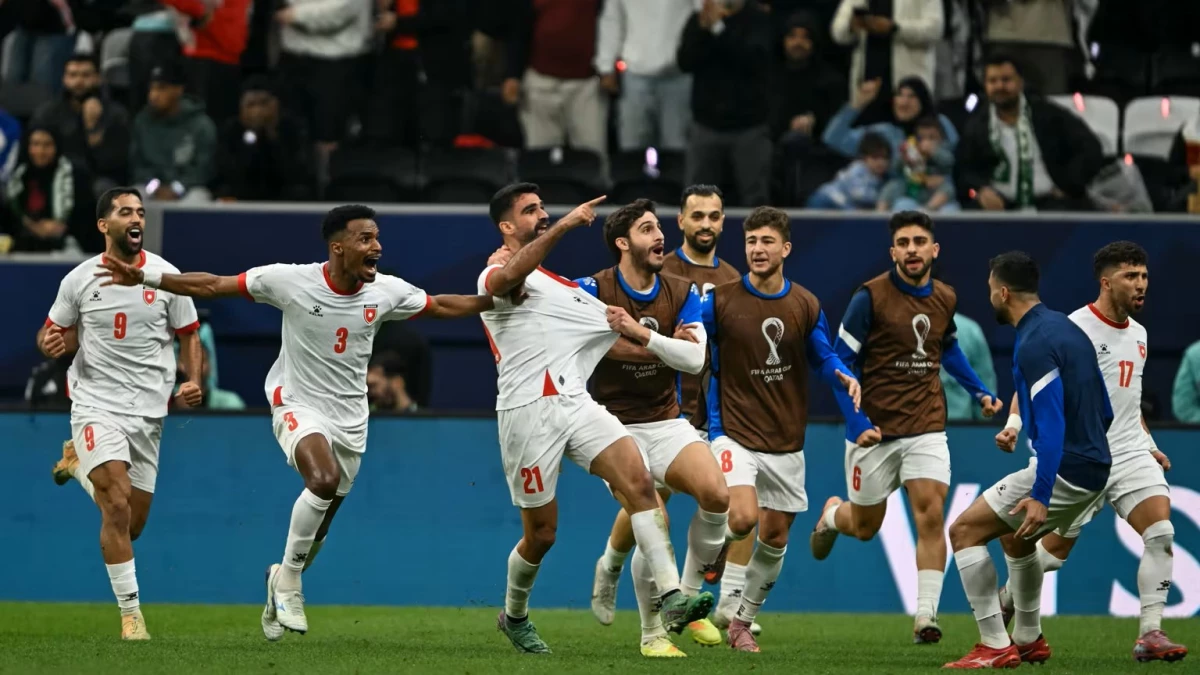 El festejo de Jordania tras eliminar a Arabia Saudita. Foto: FIFA.