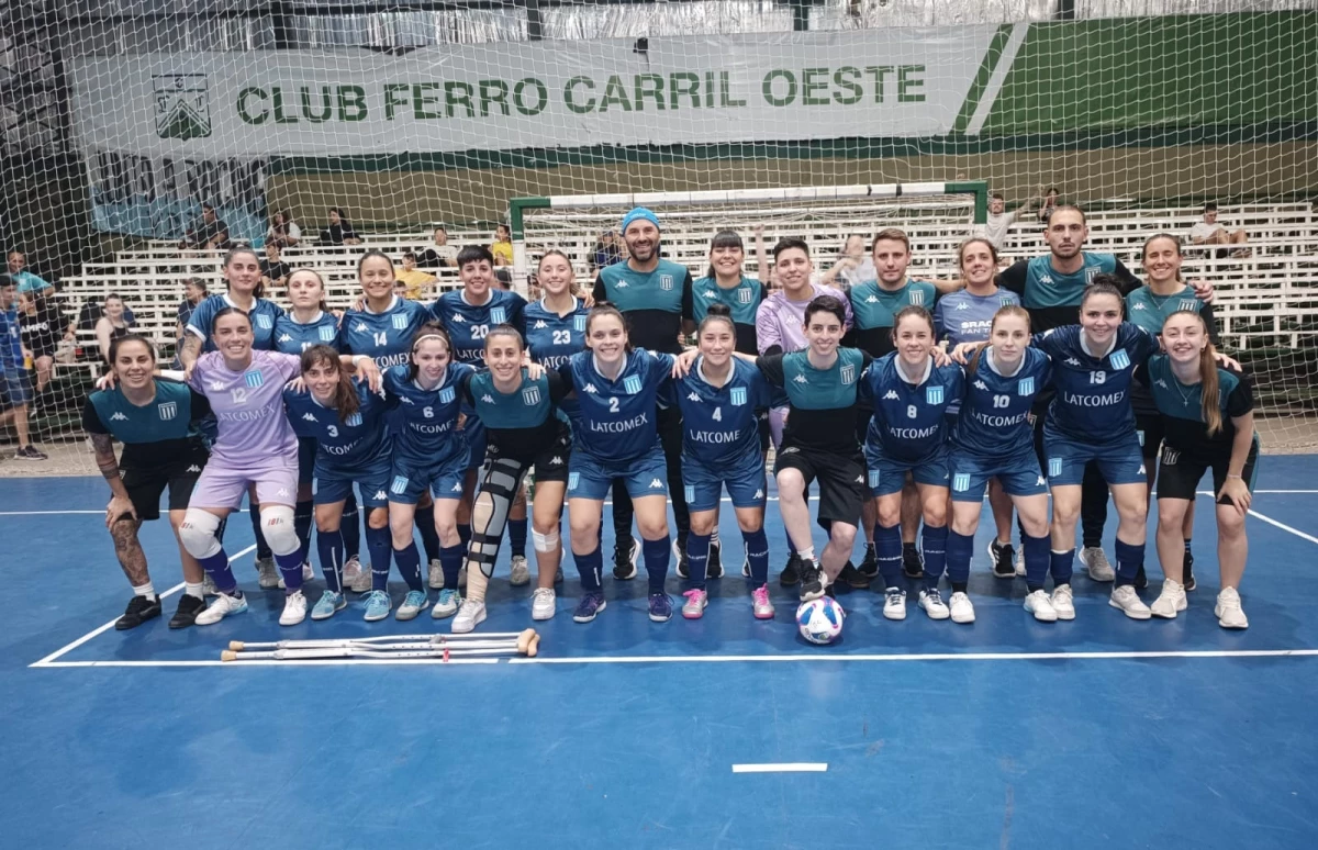 Foto:@RacingFutsalFem. Racing Club buscará dejar atrás la goleada del jueves pasado y sortear el obstáculo llamado Ferro