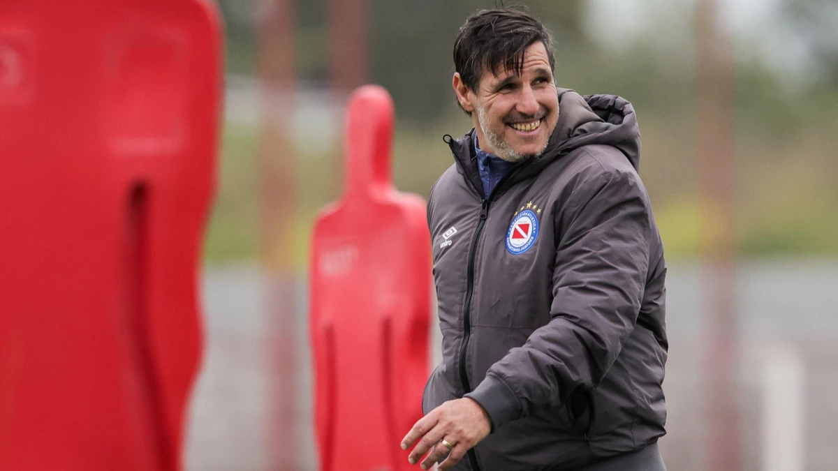 Nicolás Diez, el técnico del Bicho | FotoX@AAAJOFICIAL