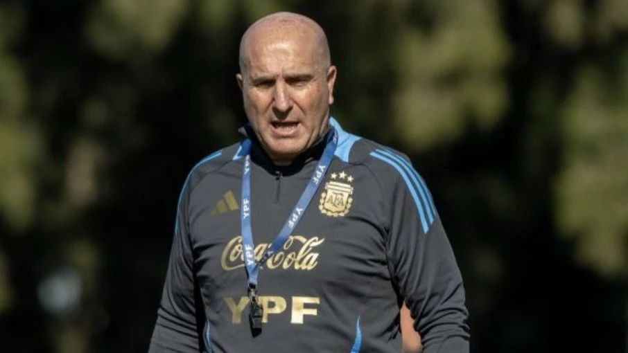 Foto: “X de Selección Argentina (@Argentina).- Enrique Cesana es el reemplazante de Romeo,