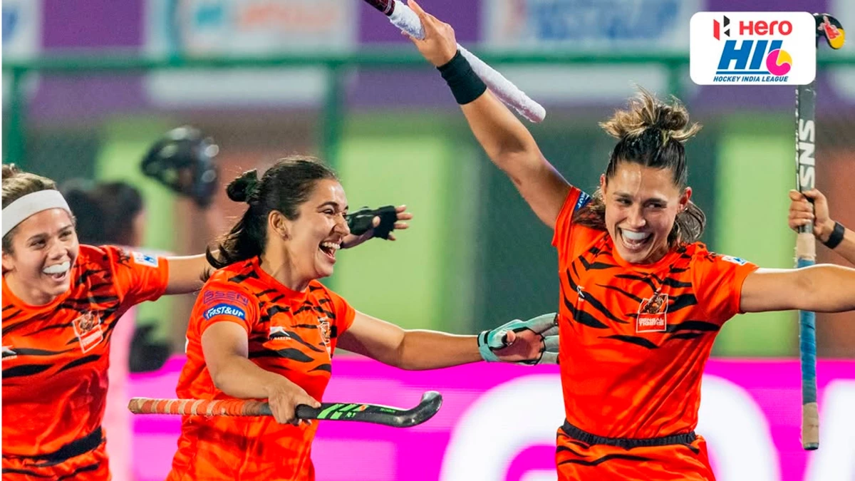 Foto: Prensa Hockey Indian League. La argentina Gorzelany festeja su primer gol en el certamen hindú del hockey femenino