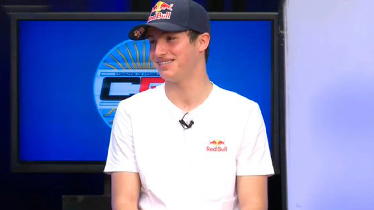 Colnaghi celebró su nuevo paso en su carrera deportiva | Foto: Captura video YT CorazónF1