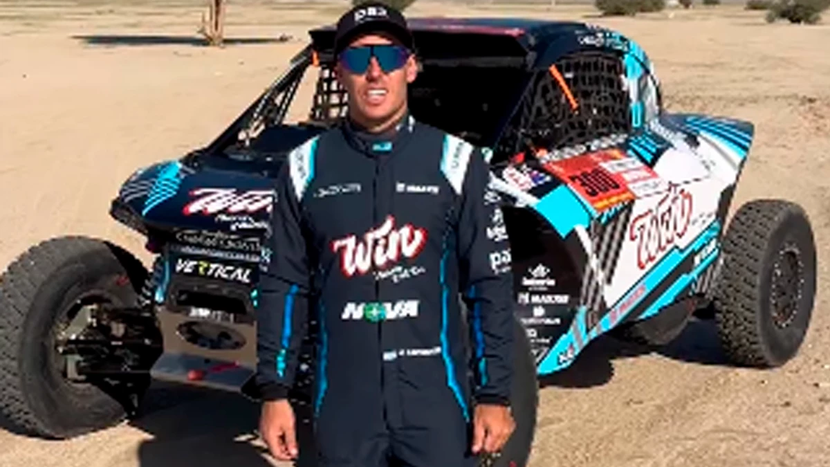 Nicolás Cavigliasso y su flamante Taurus del Vertical Motorsport tras el shakedown en Yanbu | Foto: IG @NicoCavi68