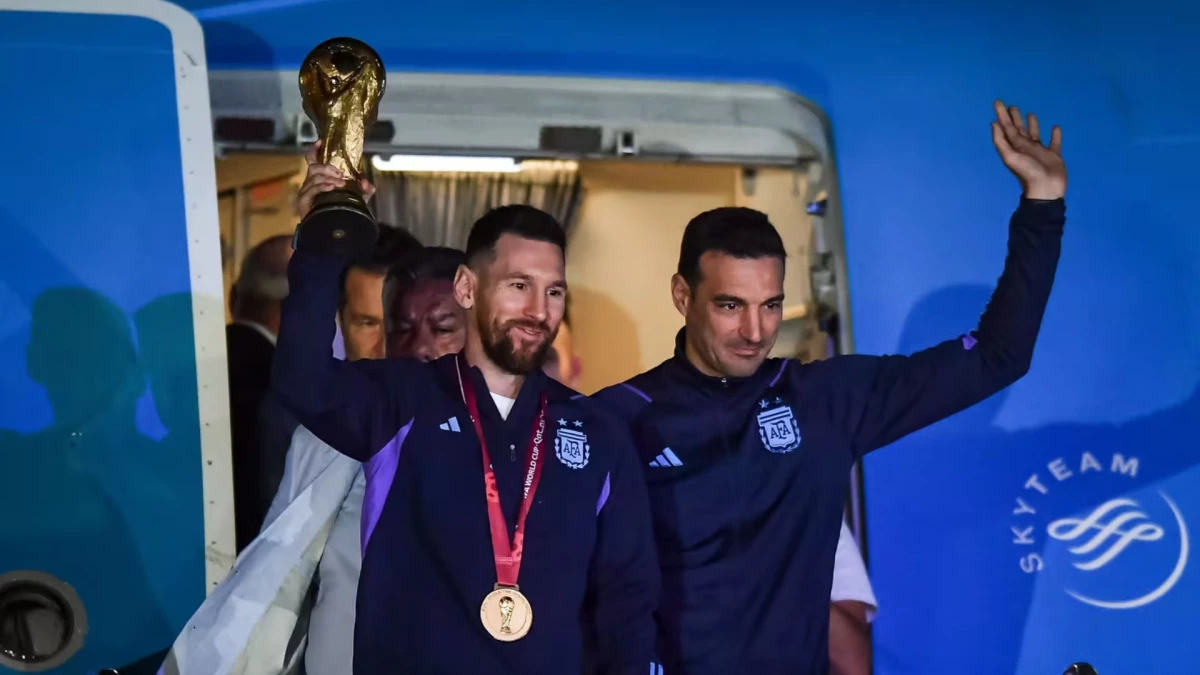 Foto: Messi y Scaloni, otra cumbre en Funes.