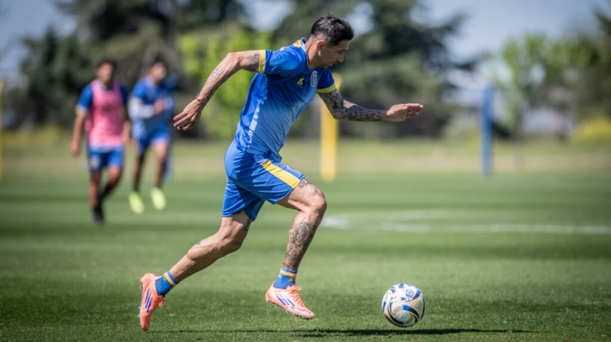 El plantel de Central tuvo su primer entrenamiento del año (Foto: X@RosarioCentral).