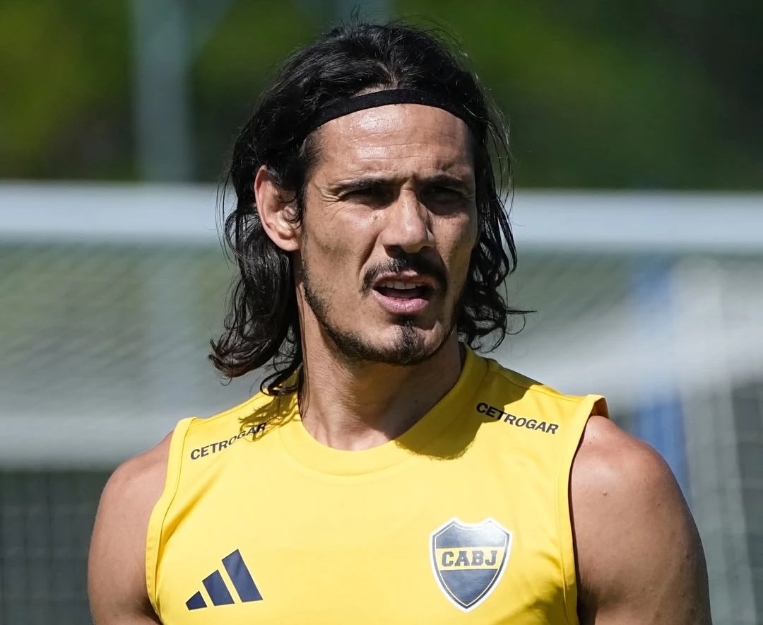Foto: “X” de Boca Juniors (@BocaJrsOficial). . Edinson Cavani