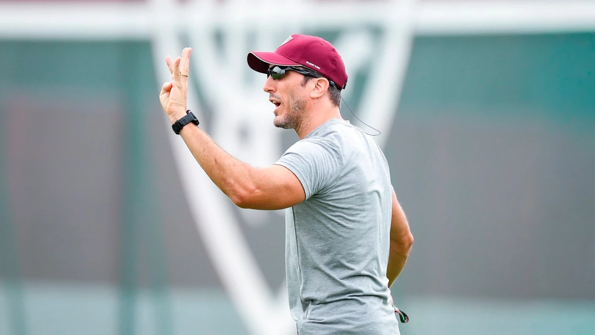 Zubeldía en acción con el Fluminense | Foto: X @FluminenseFC