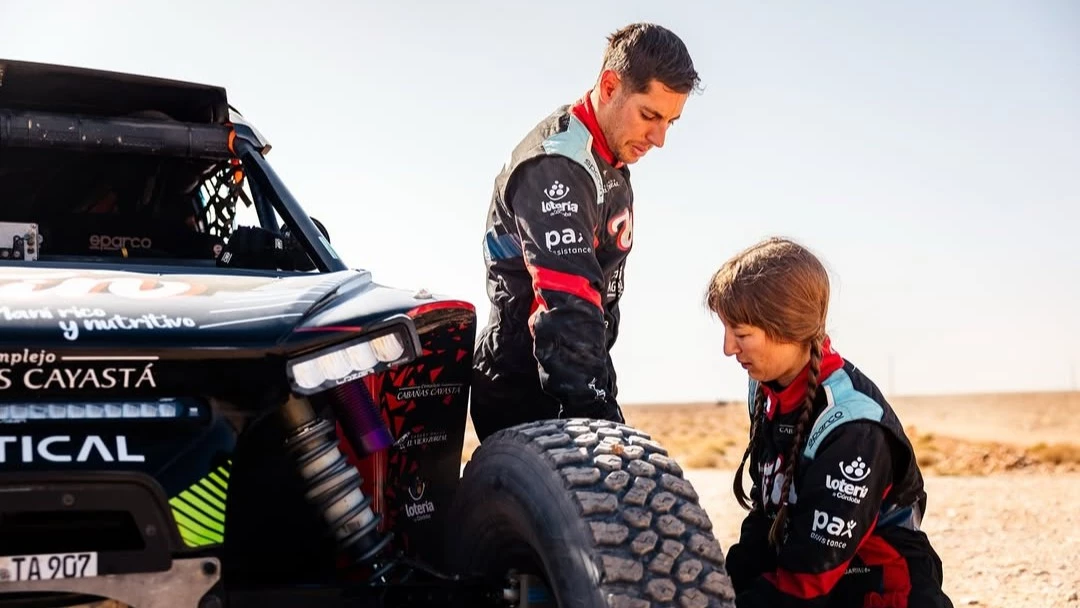 El Taurus del binomio cordobés tuvo una falla en el radiador. Foto: @verticalmotorsport