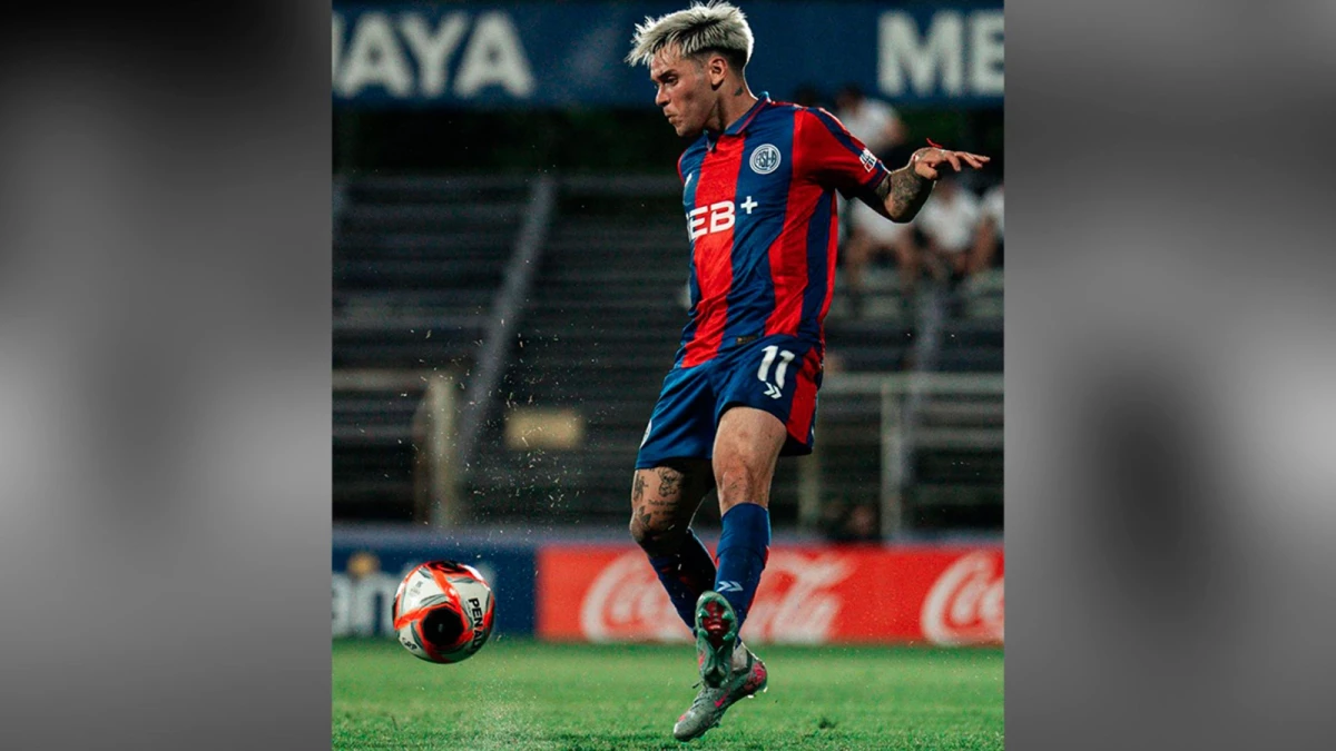 Foto: Matías Reali volvió a tener muchos minutos en este San Lorenzo 2026.