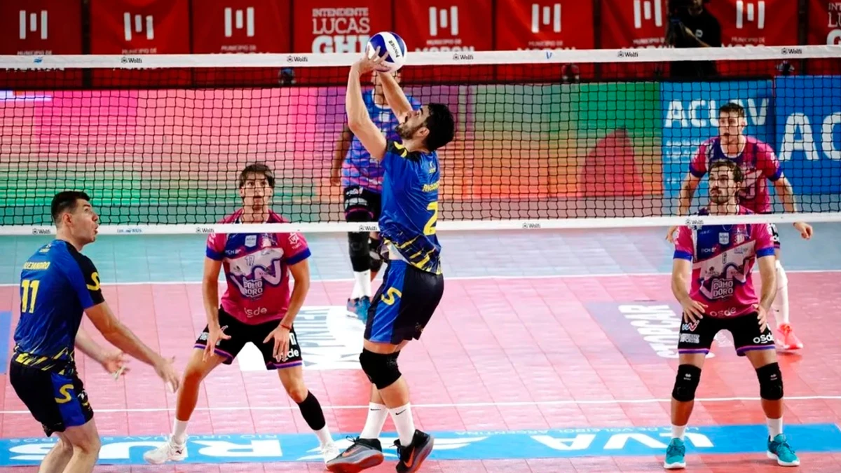 Los sanjuaninos mostraron su poderío y le ganaron a los sureños en set corridos | Foto: IG @upcnvoley