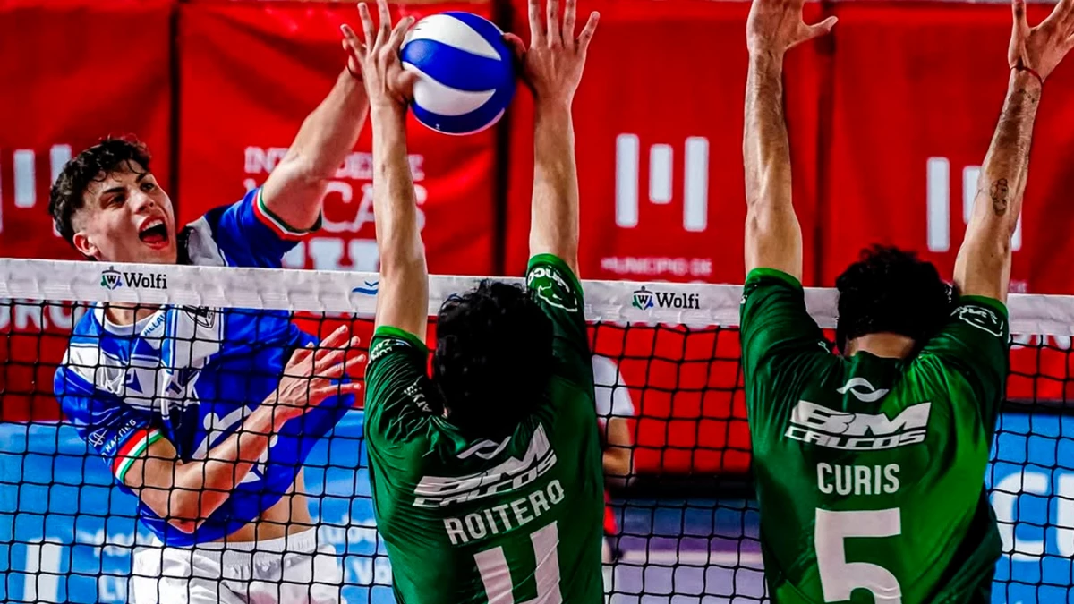 Defensores de Banfield venció a Vélez en el segundo turno en Morón | Foto: IG @voleyaclav