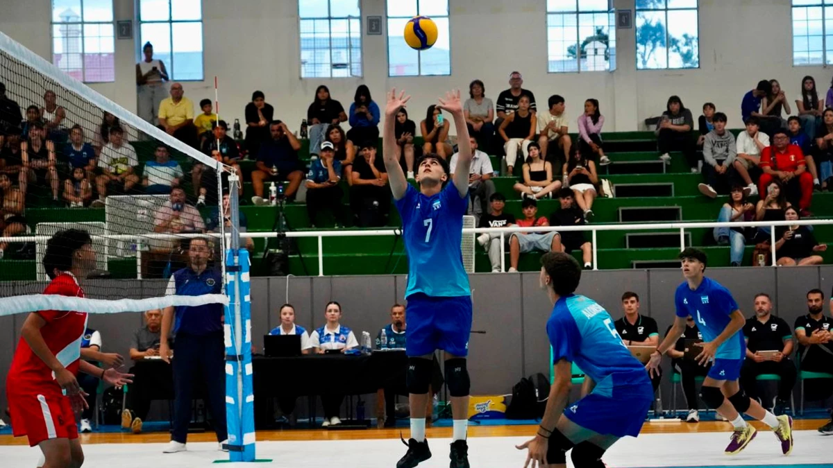 Foto: Comodoro Deportes. El “Tanque” Vera, el armador que volvió a manejar los hilos de la ofensiva argentina.&nbsp;