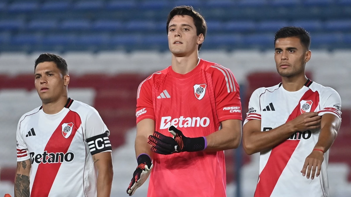 Foto: Prensa River. Santiago Beltrán viene de jugar en los amistosos muy bien y espera su oportunidad.&nbsp;