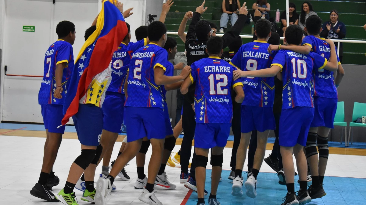 Foto: CVS. Venezuela festeja el tercer puesto y la plaza para mundial luego de superar por 3-1 a Chile en el Sudamericano.&nbsp;