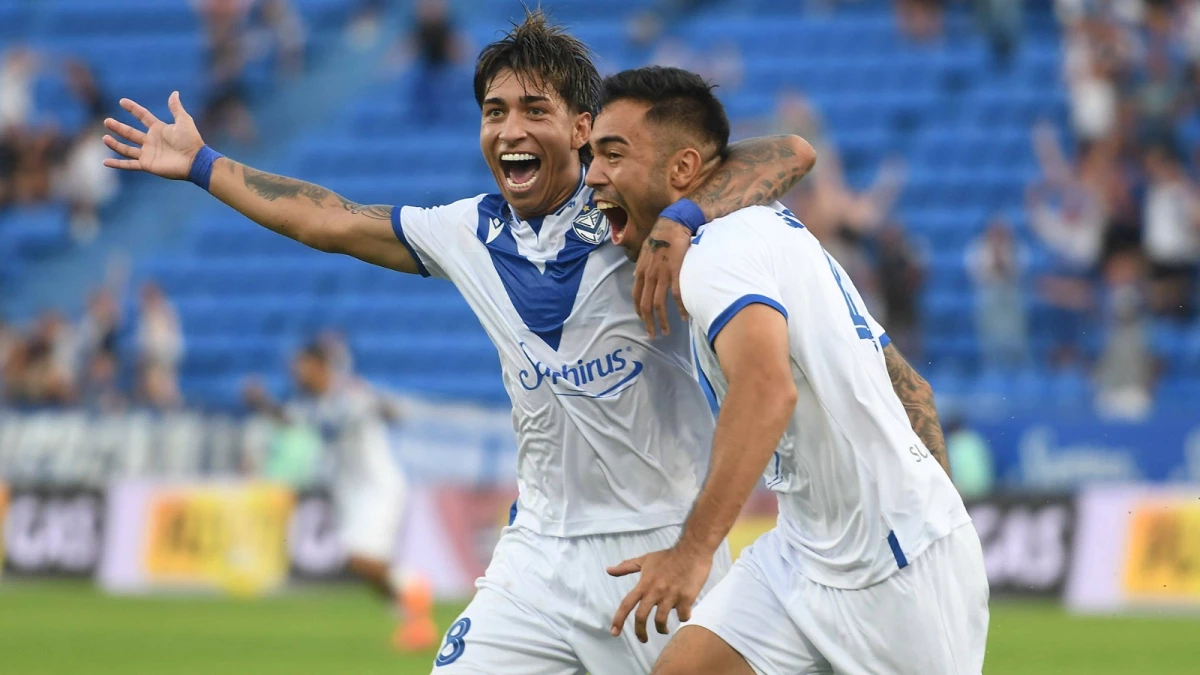 Foto: Alfredo Luna. El pibe Joaquín García se llena la boca de gol. Con un gol suyo ganó el equipo del mellizo Barros Schelotto