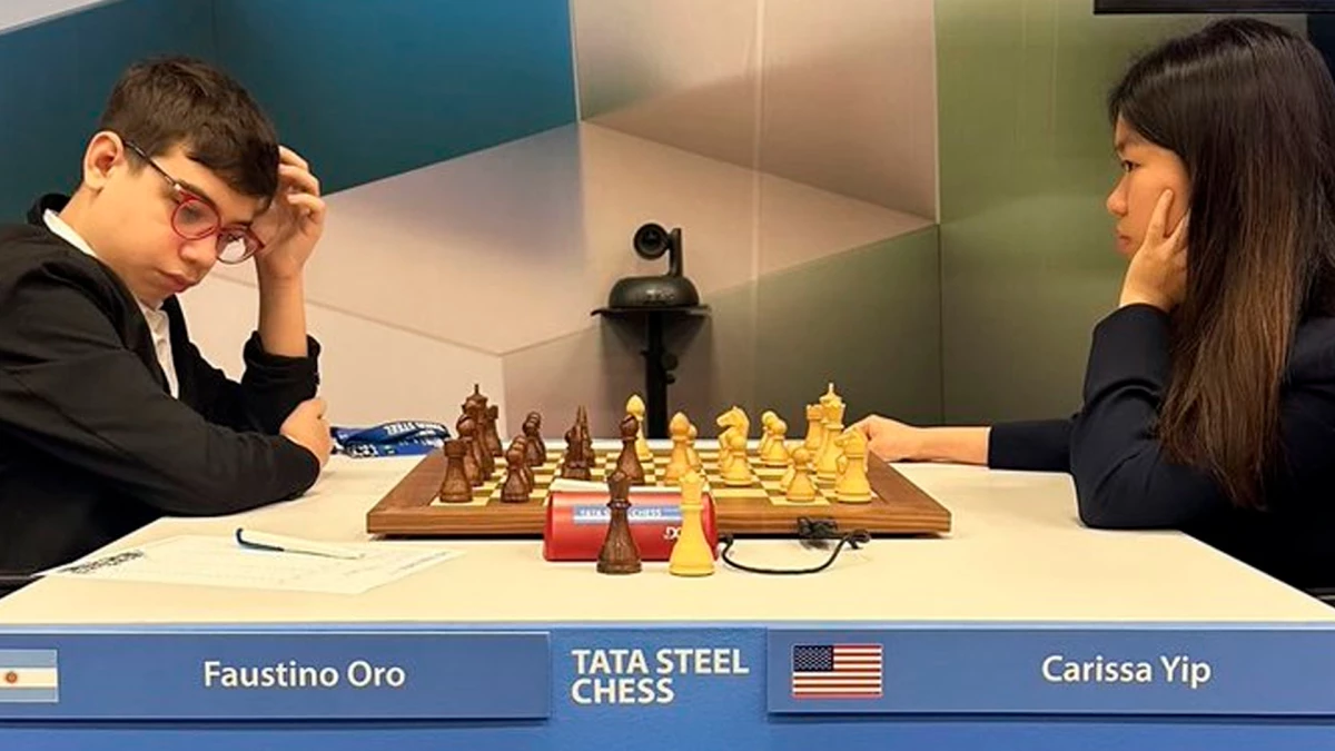 Foto:@tatasteelchess. El argentino Faustino Oro entabló con Carissa Yip por el Challenger del Tata Steel que se disputa en Países Bajos