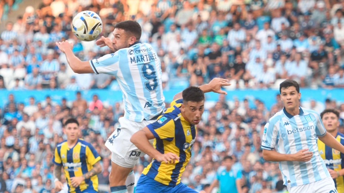 Foto: Raúl Ferrari - Maravilla Martínez descontó con un preciso cabezazo.