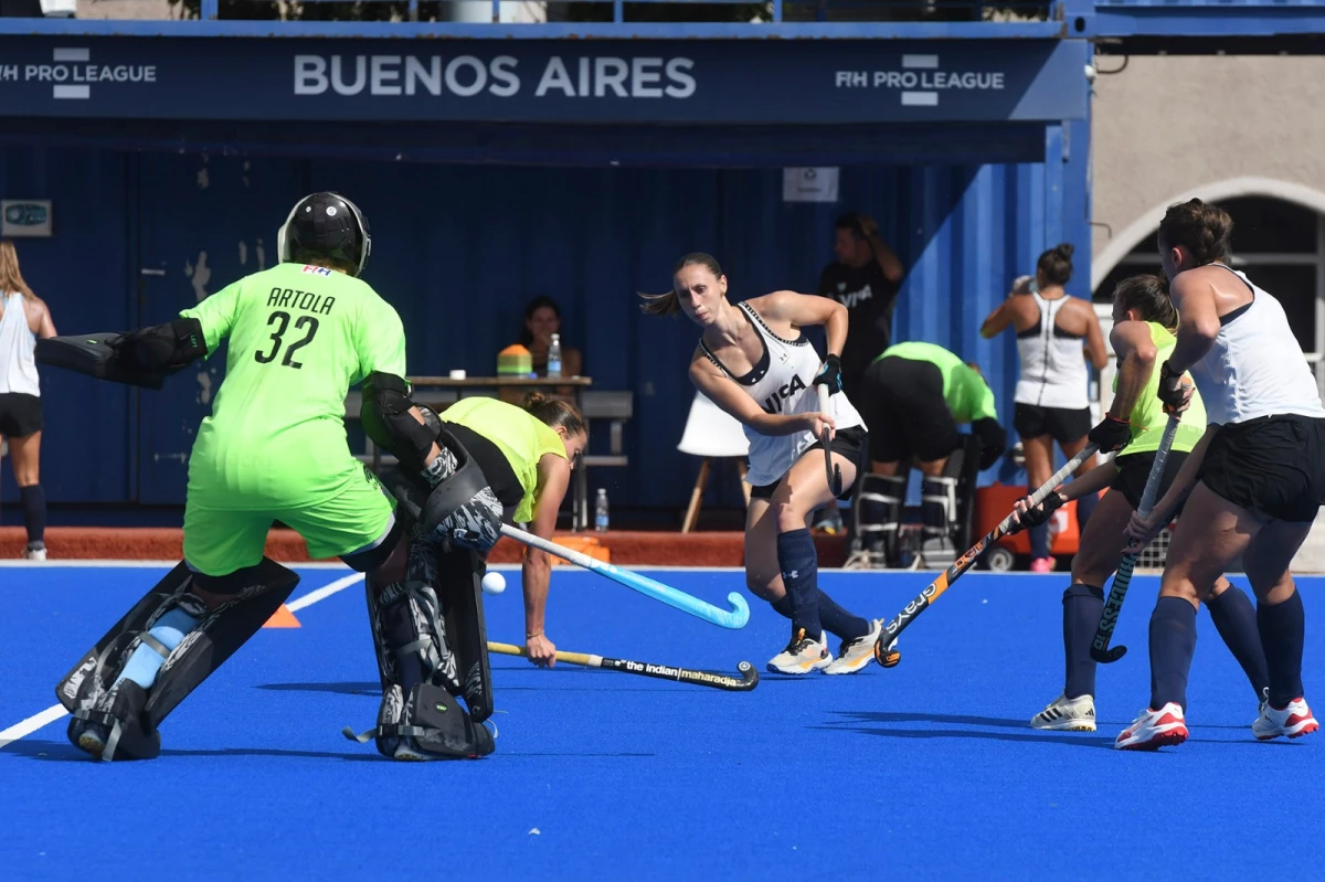 Las Leonas entrenando antes de la ventana de la FIH Pro League. Foto: Daniel Dabove.