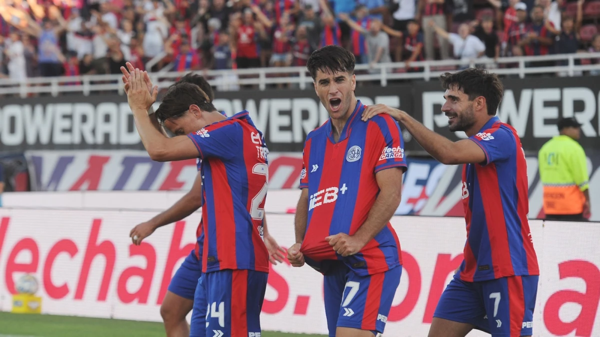 Foto: Lara Sartor. El delantero Gregorio Rodríguez marcó la diferencia en favor del Ciclón