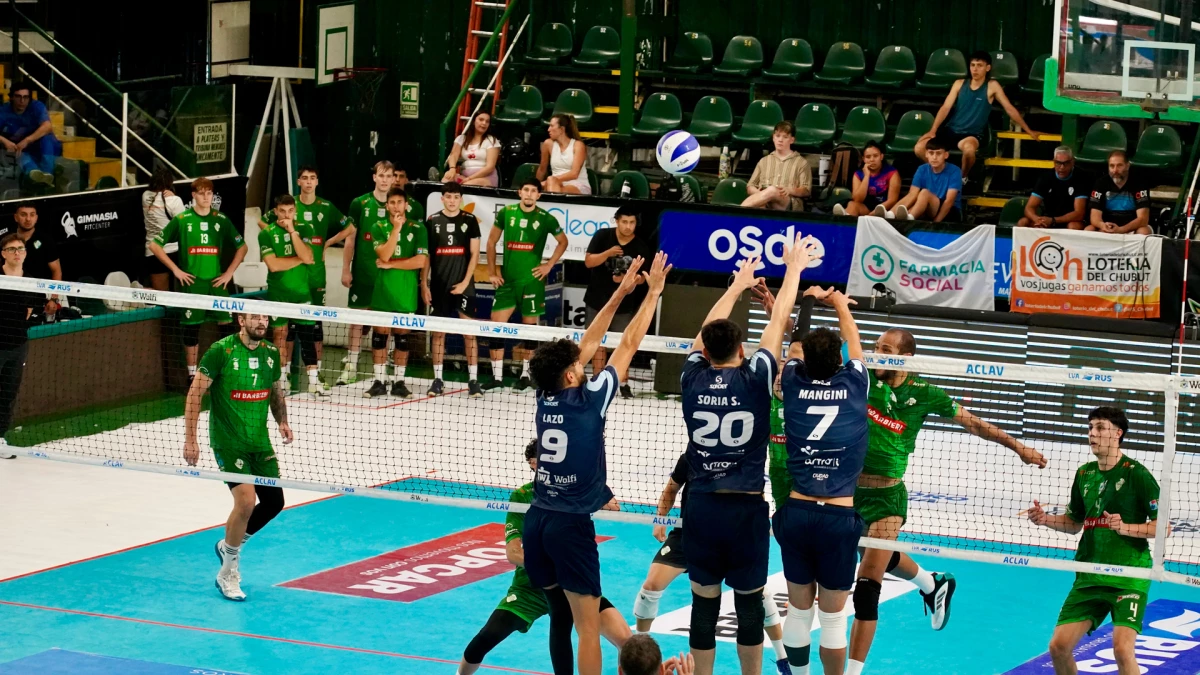 Ciudad fue contudente ante Defensores de BAnfield | Foto: Comodoro Deportes Analía Bahamonde