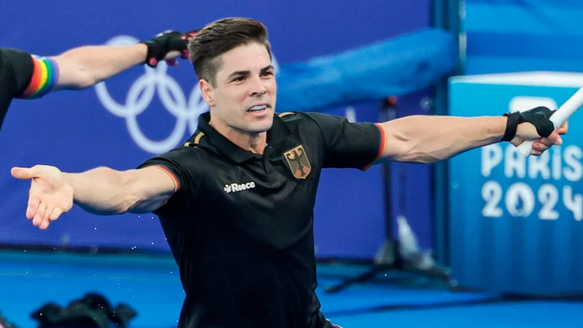 Foto:@DieDanas. El argentino Peillat fue el primer antecedente: de la selección Argentina a la Alemana, tras ser campeón olímpico en Río de Janeiro 2016