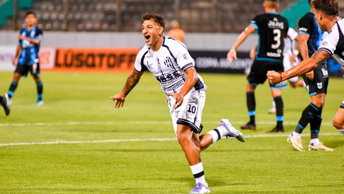 Foto:@Copa_Argentina. El festejo de la conquista de parte de Marco Iacobellis