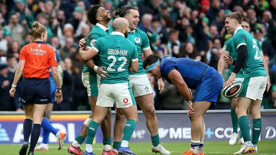 Foto: Con mucho esfuerzo, Irlanda le ganó de forma ajustada a Italia y que sedó con la victoria en Dublín.