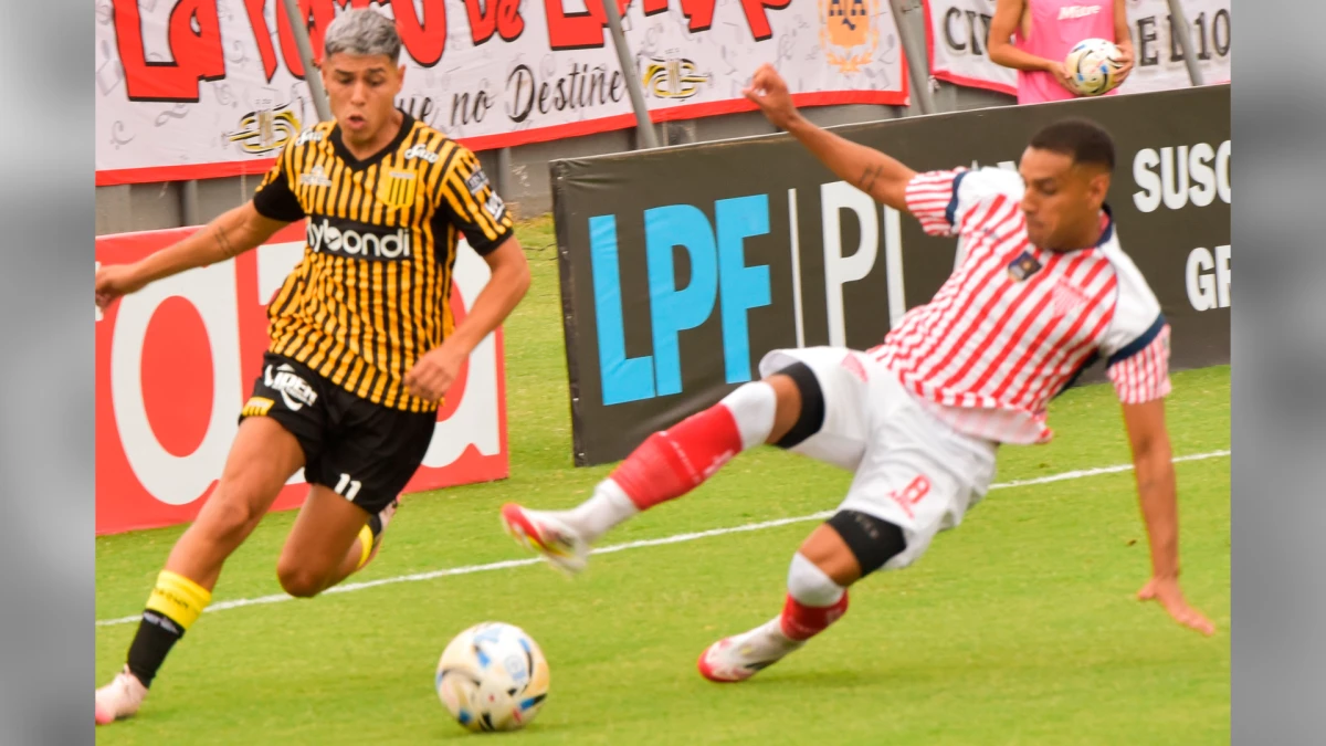 Foto:@Club_AlteBrown. En Lomas de Zamora no hubo emociones en un Los Andes-Almirante Brown muy parejo