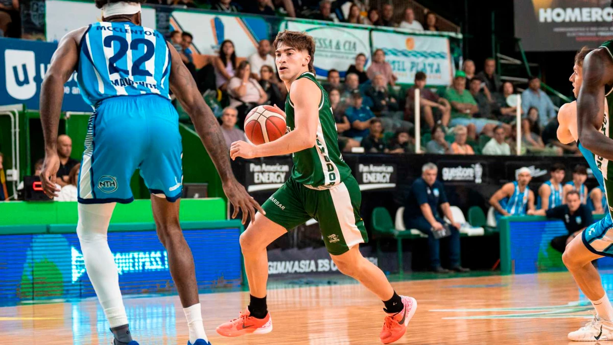 Martiniano Dato fue uno de los puntos altos del equipo comodorense que metió dos juego seguidos como local | Foto: Prensa GyECR