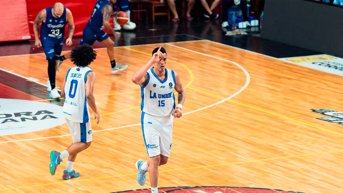 Regatas Corrientes La Union Formosa Liga NacionalBasquet Foto