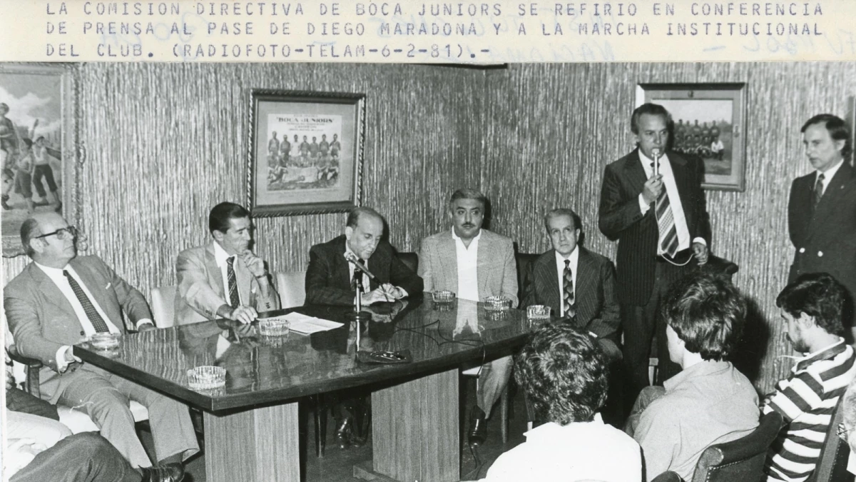 Foto: Telam (Archivo RTA) La CD de Boca Juniors, presidida por el dirigente Martín Benito Noel, en la previa de la llegada de Maradona al club.&nbsp;