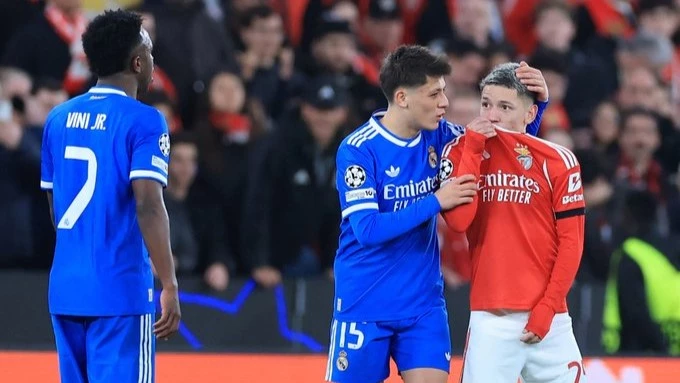 El momento del supuesto insulto de Prestianni a Vinicius. Foto: UEFA.