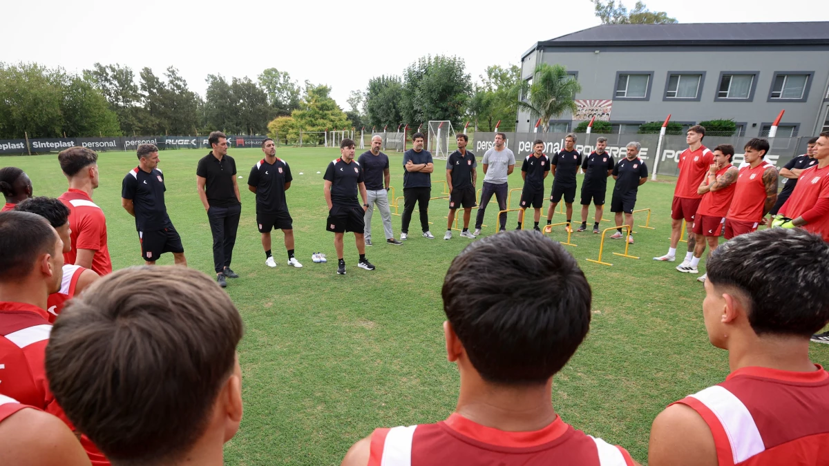 Foto: “X” de Estudiantes de La Plata (@EdelpOficial).