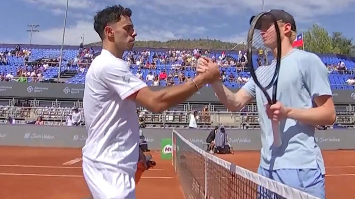 Francisco Cerúndolo se clasificó para los cuartos de final del ATP 250 de Santiago de Chile, al superar al dinamarqués Elmer Moller. Foto: captura Tennis TV&nbsp;