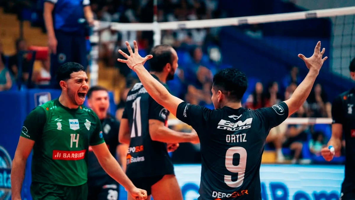 Defensores de Banfield vive un hecho histórico, jugar el Sudamericano de Vóley, tras cinco temporadas en que irrumpió en la escena del vóley doméstico | Foto: IG @defensoresdebanfield